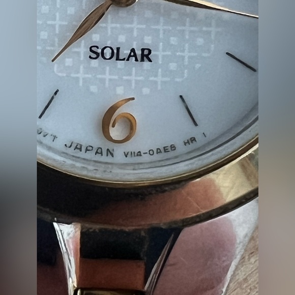 Seiko Solar Ladies Watch Two Tone Bracelet Round White Dial - Picture 9 of 15